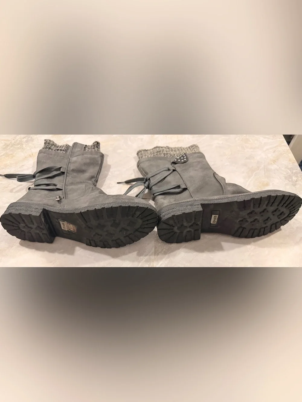 Women's Grey Knit-Cuff Mid-Calf Winter Boots